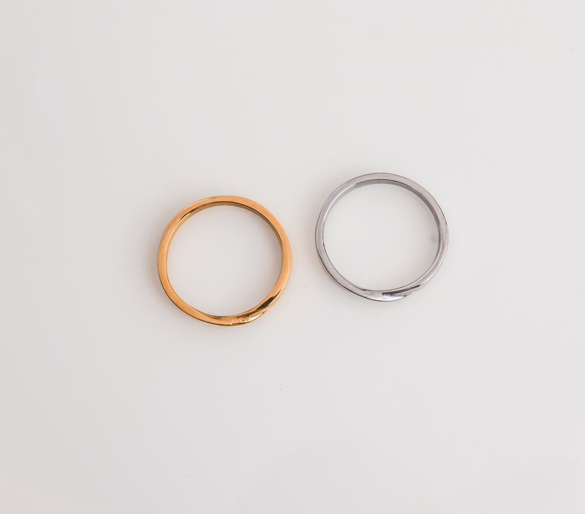 Twist Band Ring