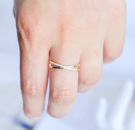Zircon Crisscross Ring