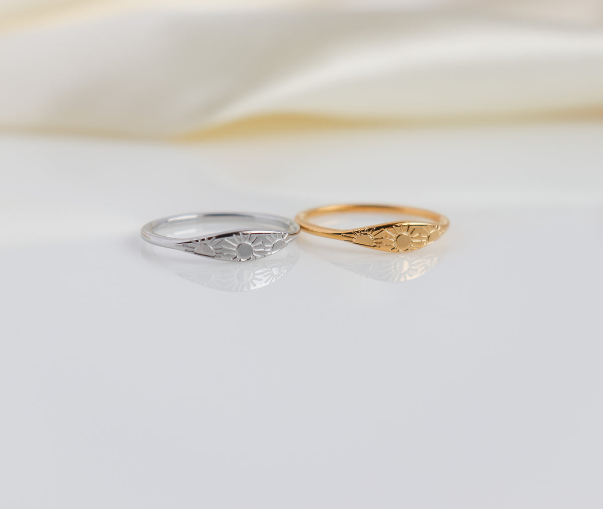 Minimal Statement Band (Sun/Rectangle)