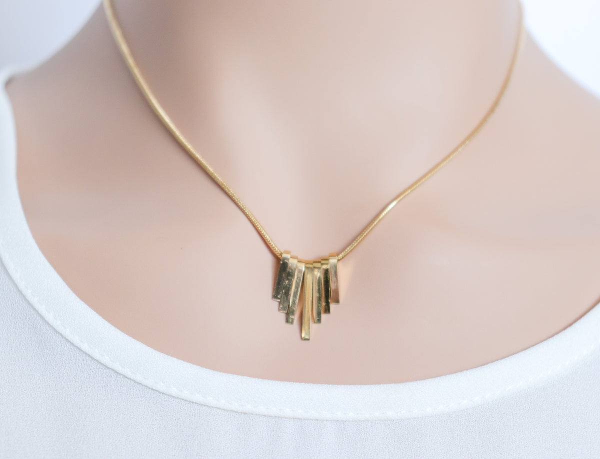 7 Pillars Pendant Necklace