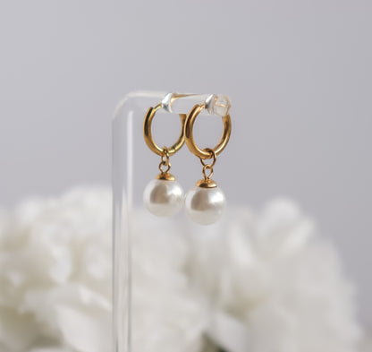 Drop Pearl Earrings