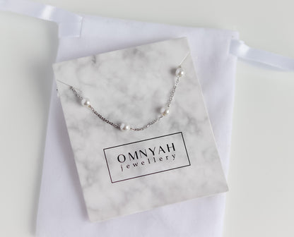Circle Pearl Bracelet