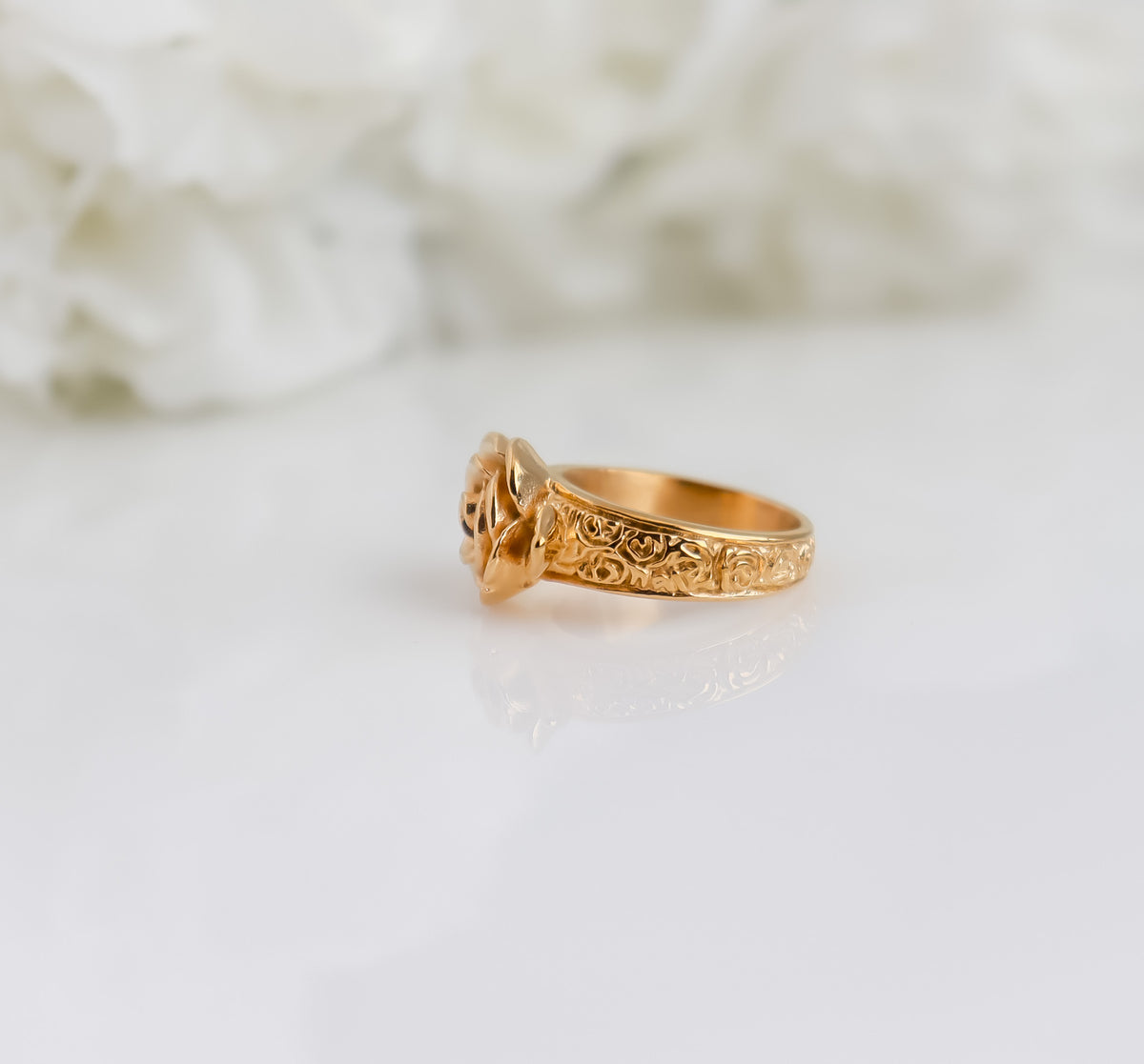 Statement Rose Ring