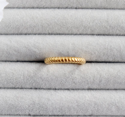 Rounded Ring