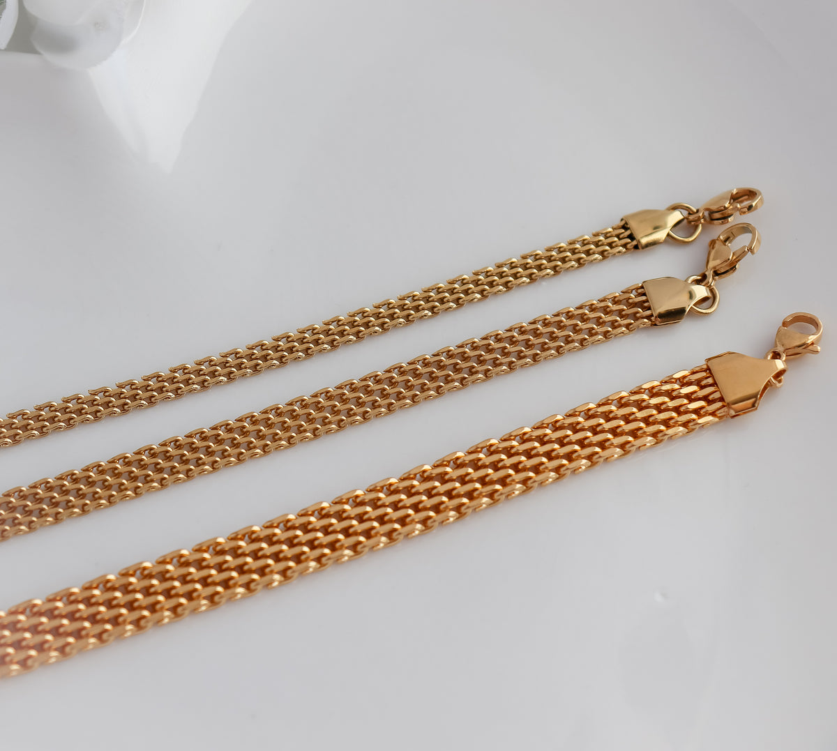 Thick Mesh Necklace