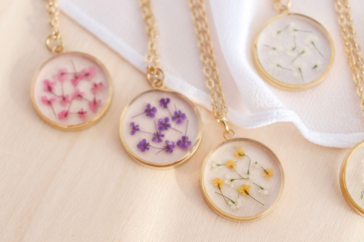Mini Pressed Birth Month Flower Necklace | Dainty Birth Flower I Birth Month Necklace I Round Pedant I Flower Necklace, Flower Birth Month