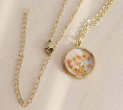 Mini Pressed Birth Month Flower Necklace | Dainty Birth Flower I Birth Month Necklace I Round Pedant I Flower Necklace, Flower Birth Month