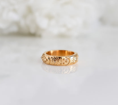 Textured Sun Moon Ring | Celestial Jewelry | Sun Moon Engraved Ring | Sun Gold Ring | Gift for Girlfriend | Ring For Women | Christmas Gift