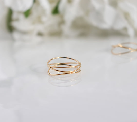 Wired Criss Cross Ring I Stackable Ring I Minimalist Ring I Gift for Girlfriend I Ring For Women I Christmas Gift I Simple Ring
