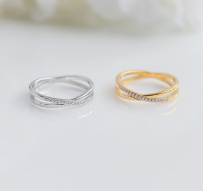 Criss Cross Ring I Studded Ring I Stackable Ring I Minimalist Ring I Gift for Girlfriend I Ring For Women I Christmas Gift I