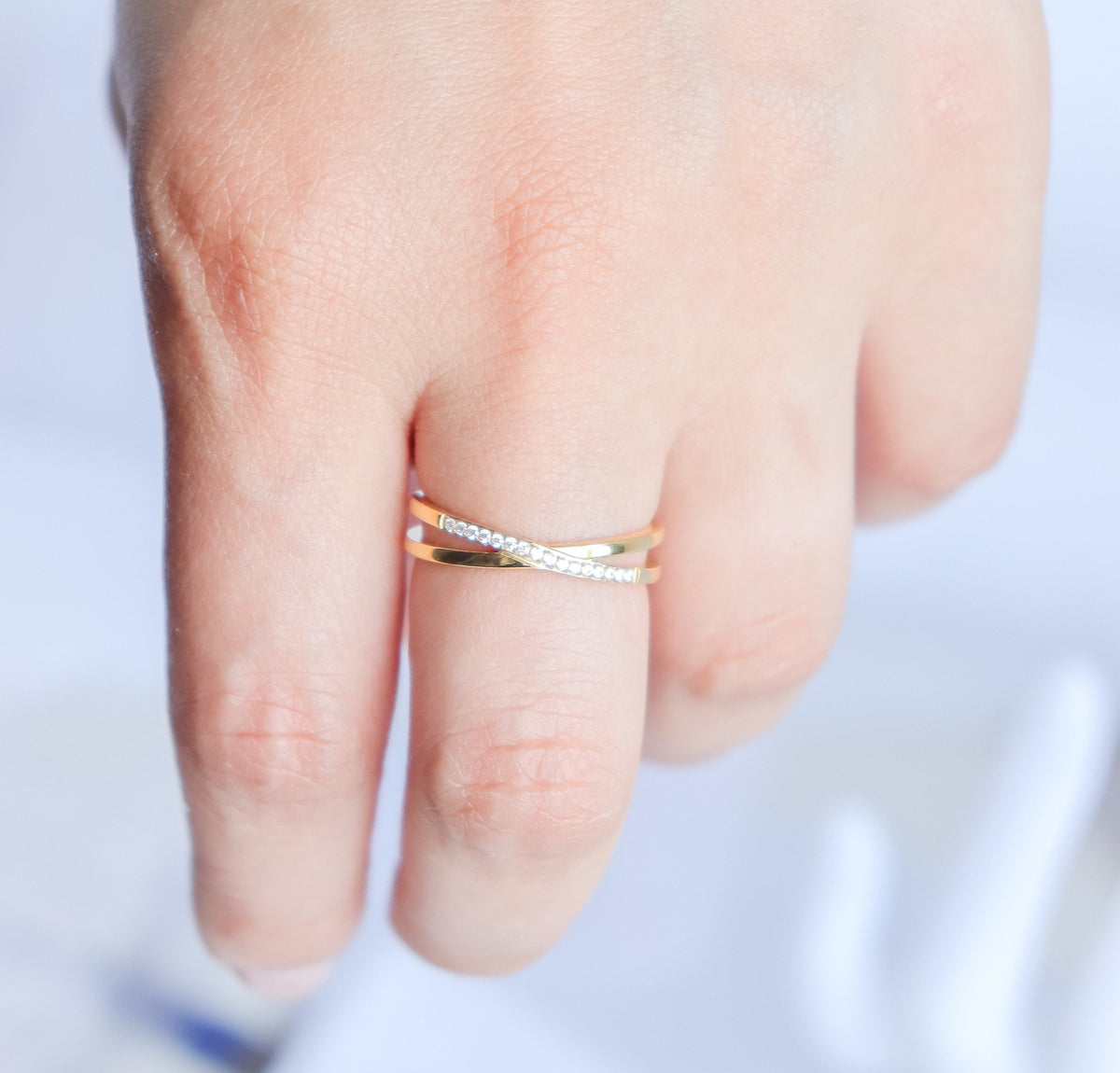 Criss Cross Ring I Studded Ring I Stackable Ring I Minimalist Ring I Gift for Girlfriend I Ring For Women I Christmas Gift I