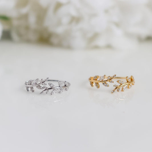 Leaf Ring | Crystal Leaf Ring | Sterling Silver | Resizable Simple Ring | Minimalist Ring | Bridesmaid Gifts I Minimalist Ring for Stacking