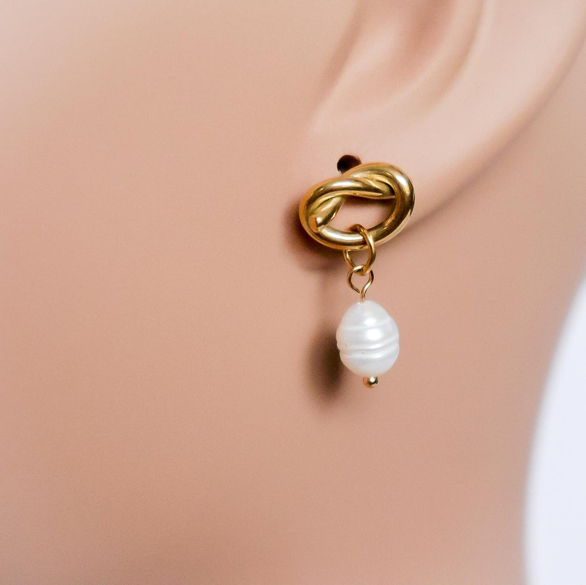 Love Knot Pearl Earring | Twisted Pearl Earring | Minimal Earring | Gold earring | Earring For Her | Bridesmaid Gifts | Bridal Shower