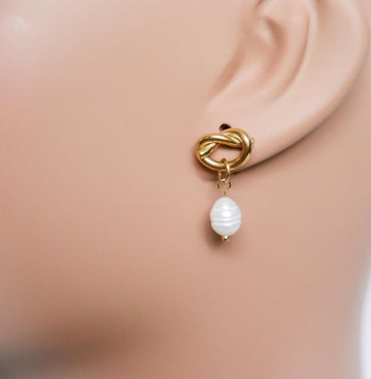 Love Knot Pearl Earring | Twisted Pearl Earring | Minimal Earring | Gold earring | Earring For Her | Bridesmaid Gifts | Bridal Shower