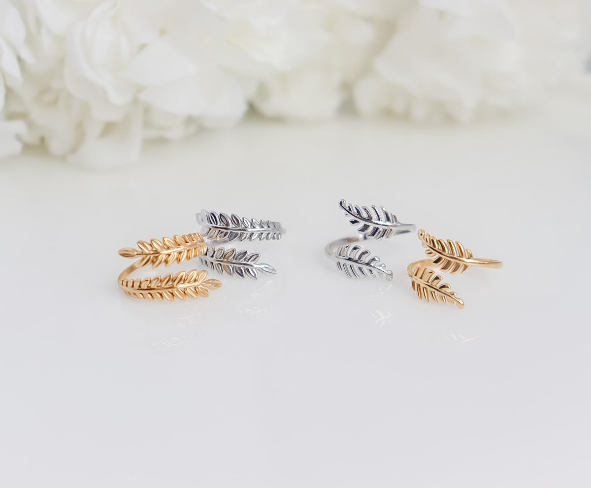 Leaf Ring | Feather Ring | Gold Ring | Leaf Signet Ring | Stackable Ring | Resizable Ring | Gift for Her | Ring For Her | Christmas Gift