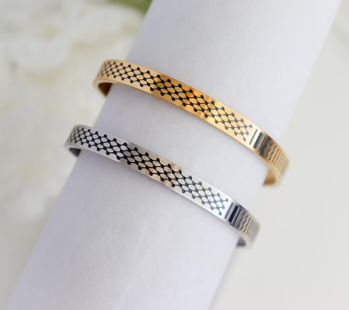 keffiyeh Bangel | Palestine Cuff | Palestine Scarf Cuff | Palestine Map Bangel with Keffiyeh | Country Pride Jewelry | Eid Gift