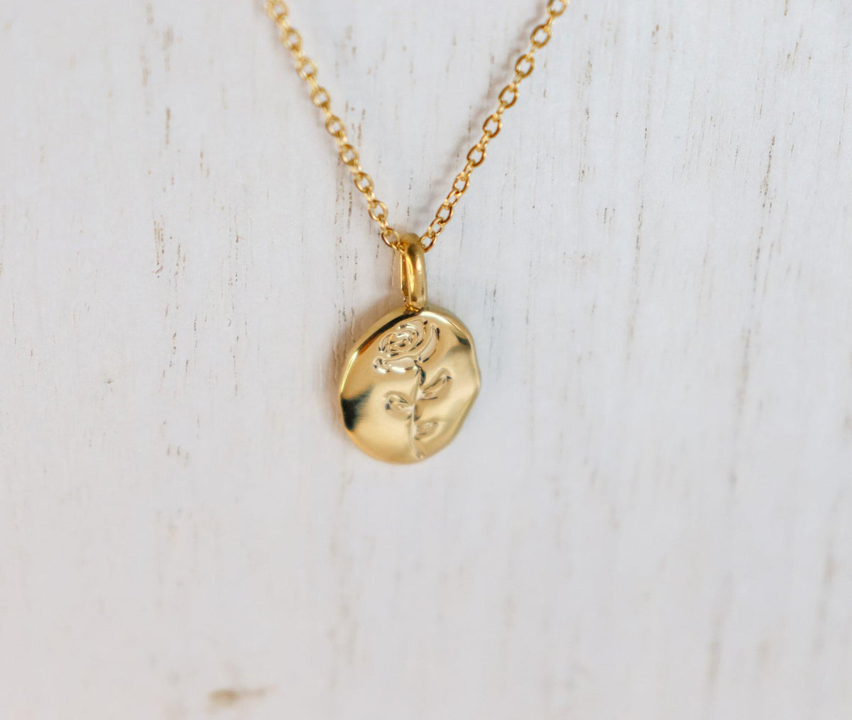 Irregular Oval Rose Necklace