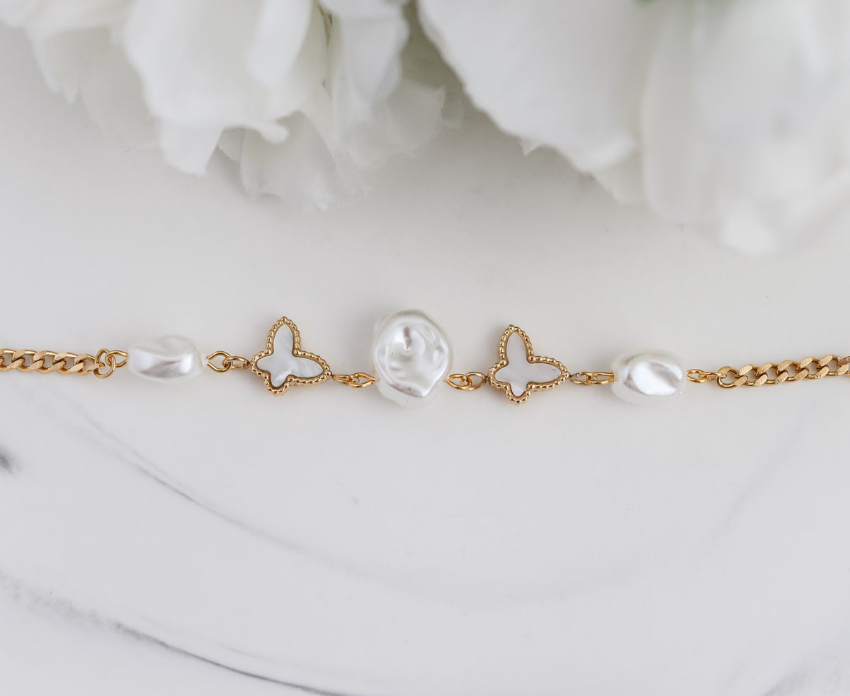 2 Butterflies & Pearls Bracelet