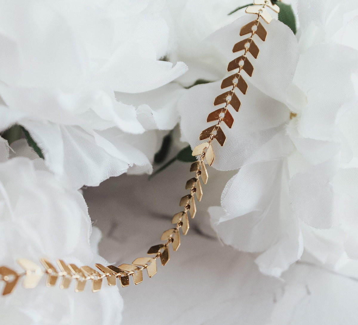 Fluttering Arrow Chain Bracelet