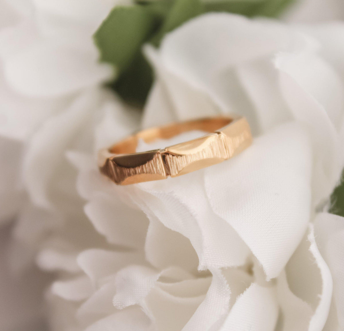Geometric Ring Band