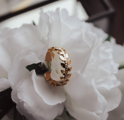 Leaf Vine Resizable Ring