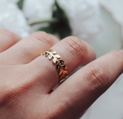 Leaf Vine Resizable Ring