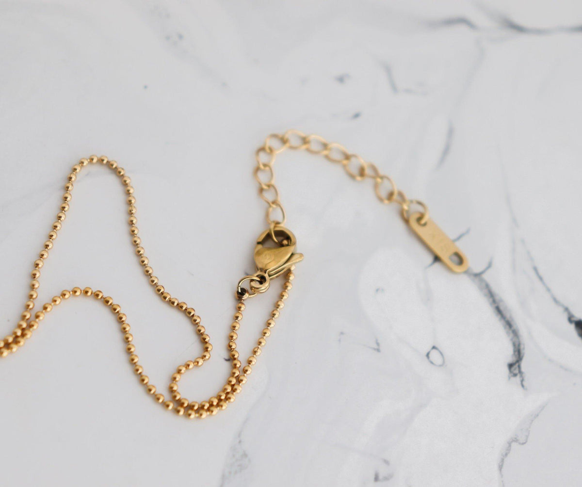 Irregular Rectangle Necklace