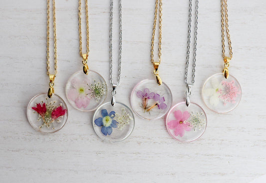 Rimless Circle Pressed Flower Necklace