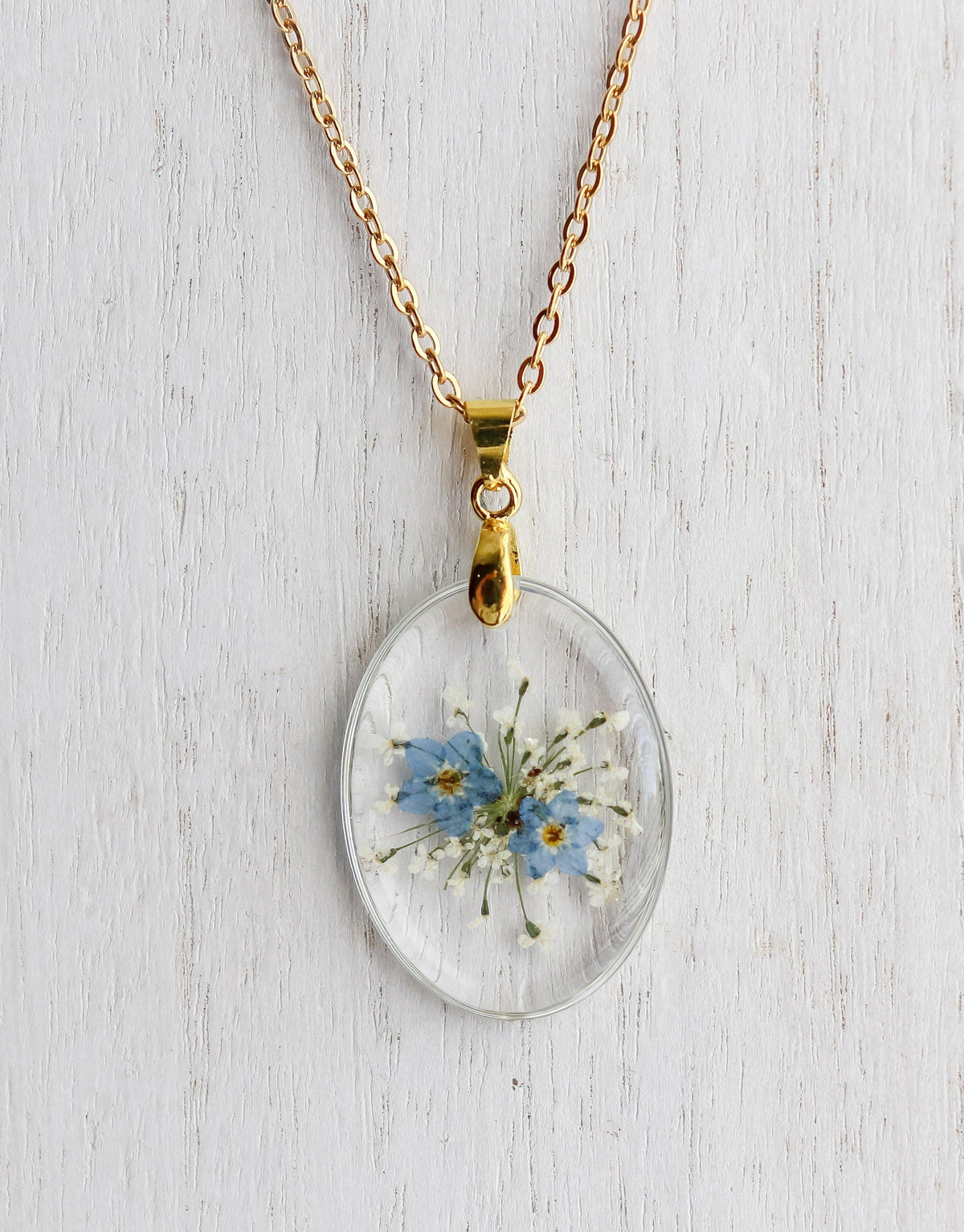 Rimless Oval Resin Pressed Flower Pendant Necklace