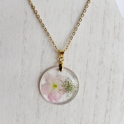 Rimless Circle Pressed Flower Necklace